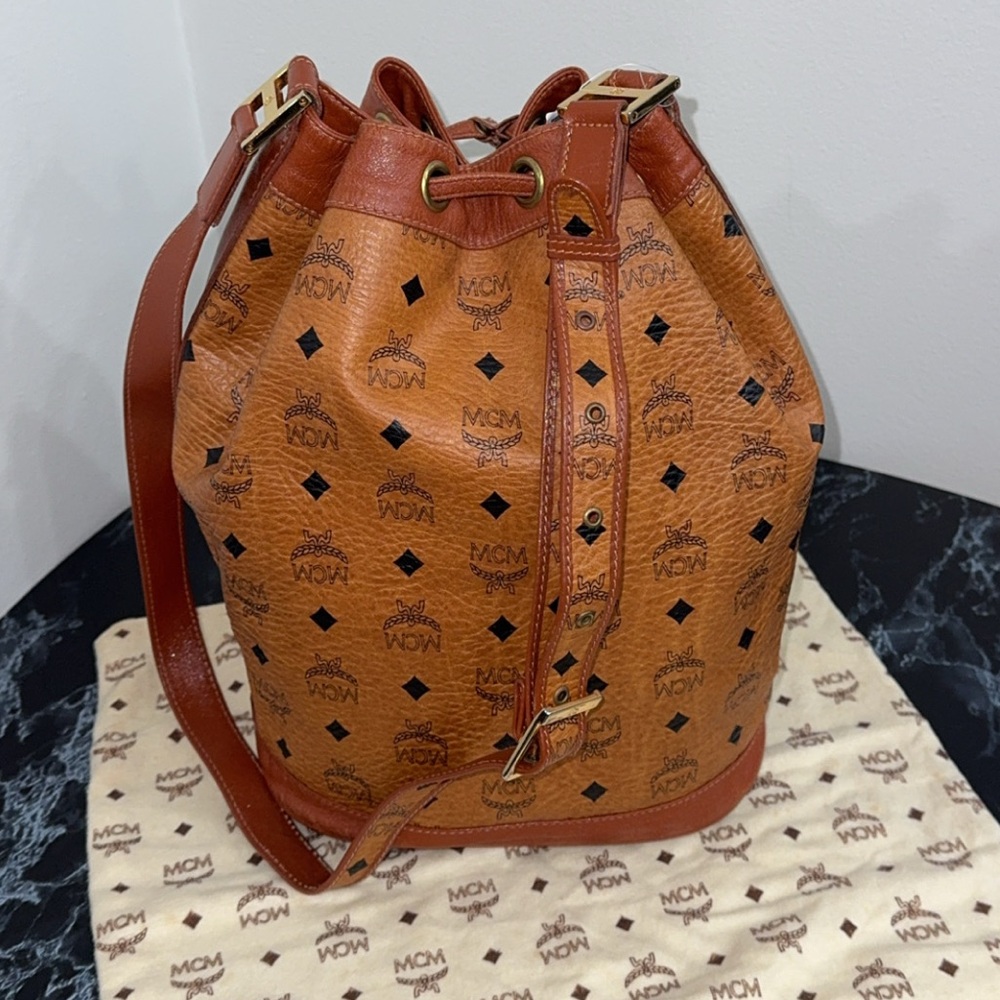 MCM Leather Bucket Drawstring Shoulder Bag AUTHENTIC - Picture 10 of 14